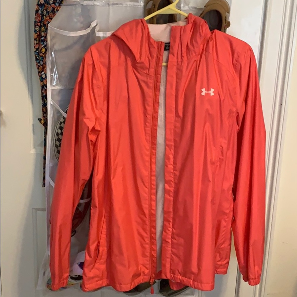 SUPER CUTE rain coat!!